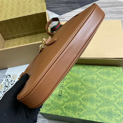 ジャッキー スモール ショルダーバッグ 27インチ タウニーブラウン カーフスキン ゴールド金具