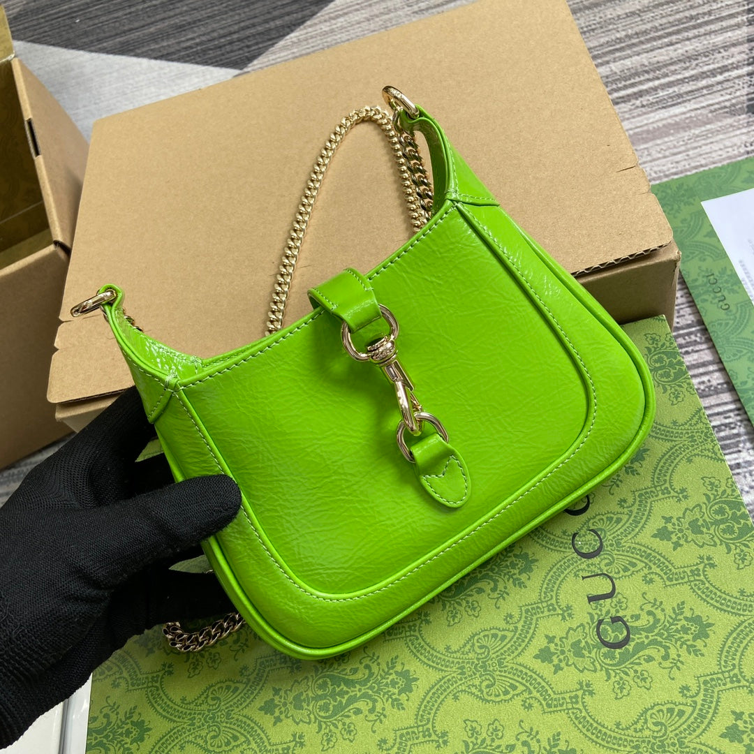 ジャッキー・ノッテ ミニバッグ 19インチ ライムグリーン クラックラッカーカーフスキン ゴールド金具