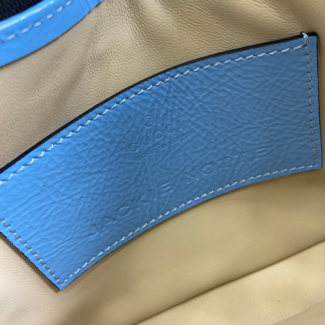 MINI SAC JACKIE NOTTE 19 EN CUIR DE VEAU LAQUÉ CRAQUELÉ BLEU OCÉAN, QUINCAILLERIE DORÉ