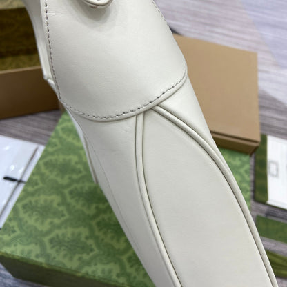 Sac bandoulière Jackie Medium 35 en cuir de veau blanc et métal doré 