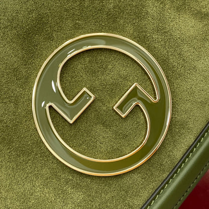 Petit sac bandoulière Blondie 26 en cuir de veau vert genévrier et daim, finitions dorées