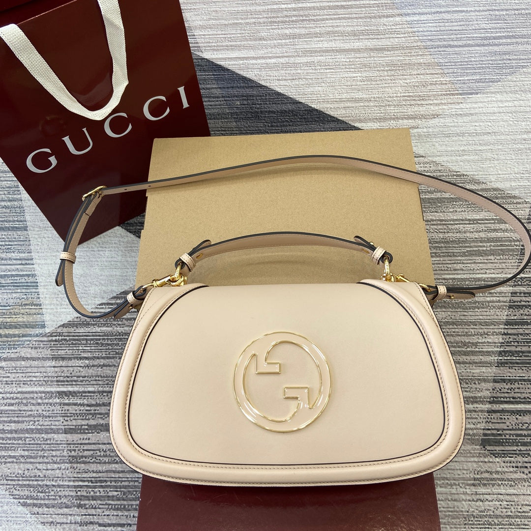 SAC À BANDOULIÈRE MOYEN BLONDIE 32 EN CUIR DE VEAU BEIGE, QUINCAILLERIE DORÉ