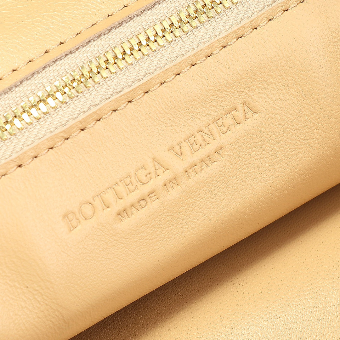 petit jodie 48 en cuir d'agneau beige 