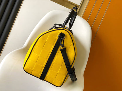 Sac bandoulière Keepall 50 en cuir de veau damier jaune