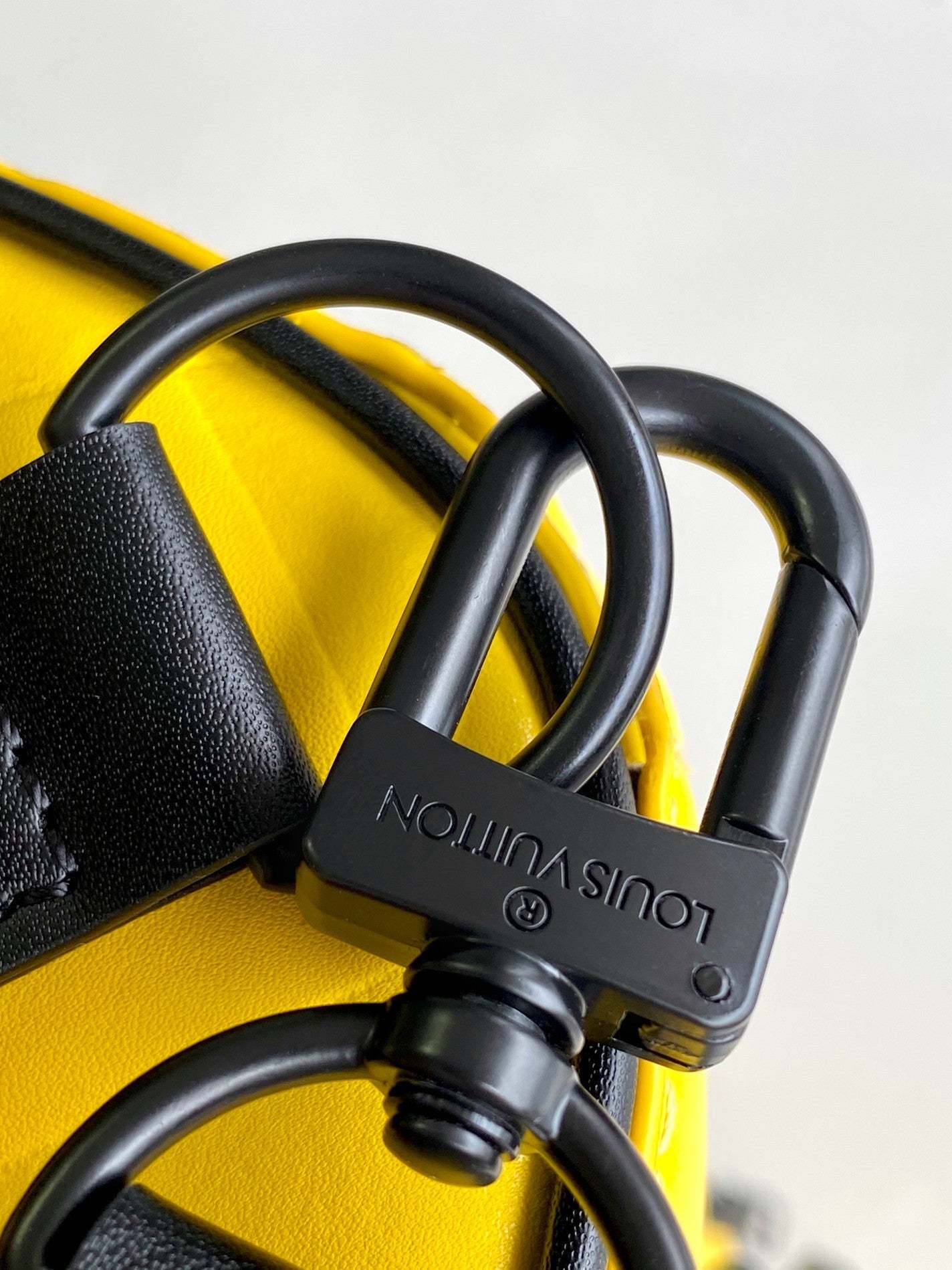 Sac bandoulière Keepall 50 en cuir de veau damier jaune