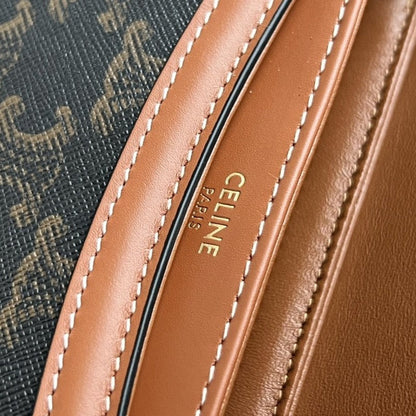 Sac à main TRIOMPHE 15 en cuir de veau noir à motifs