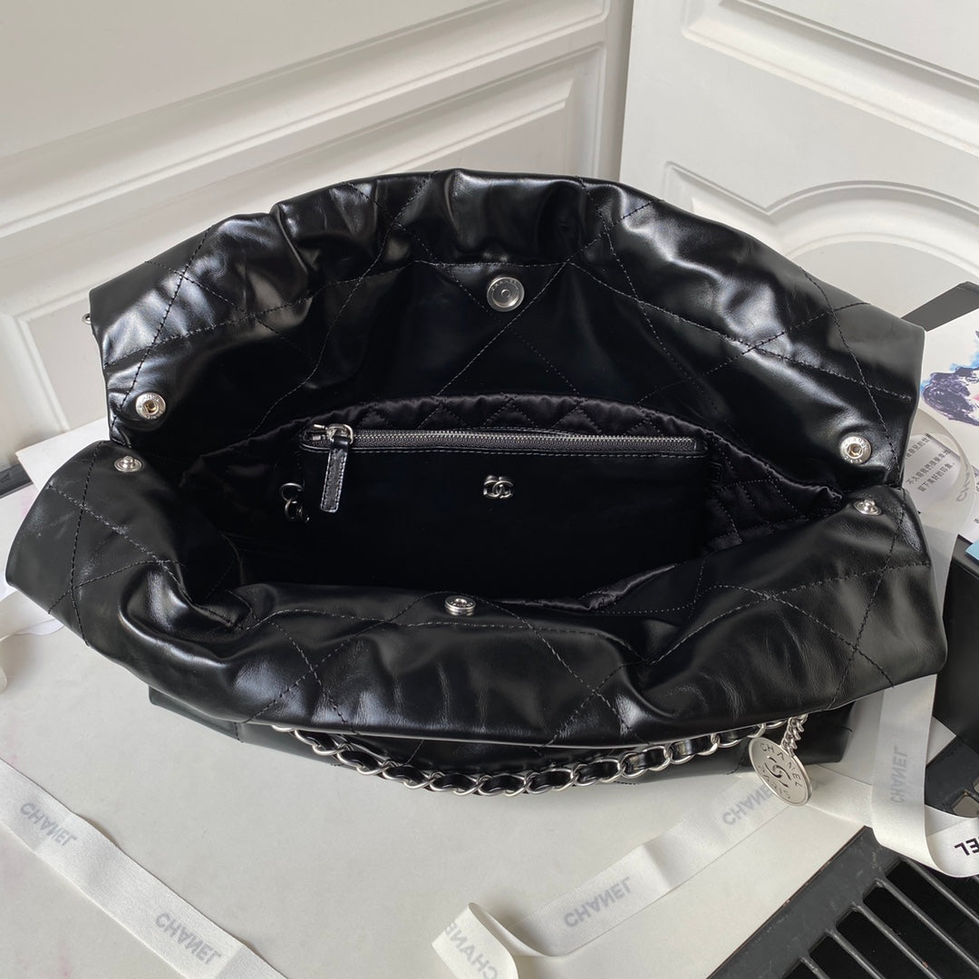 24C CC ホーボー 22 バッグ 45cm ブラック ラムスキン