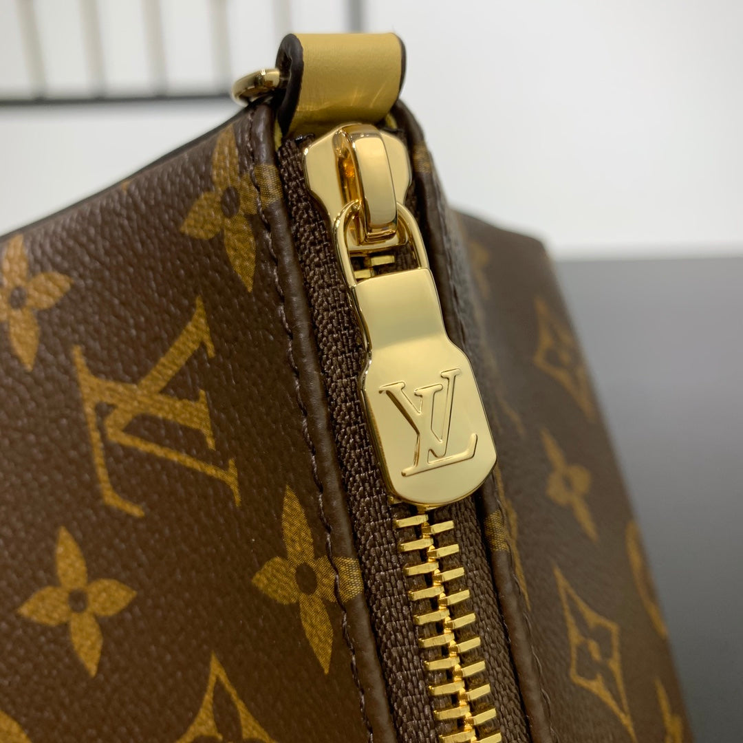 POCHETTE BLOOM 22 EN TOILE MONOGRAMME MARRON ET CÔTÉS EN CUIR DE VEAU JAUNE PASTEL