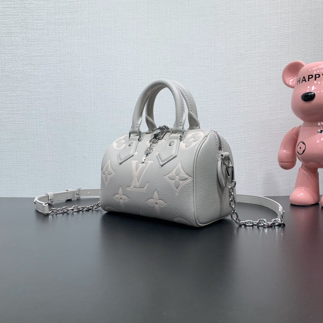 LV Speedy Bandouliere 20 Brume Gris Monogramme Empreinte Cuir 205495