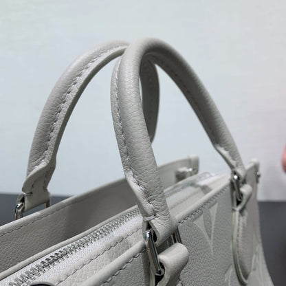 LV オンザゴー イーストウエスト グレー モノグラム アンプラント レザー 205497