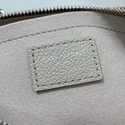LV オンザゴー イーストウエスト グレー モノグラム アンプラント レザー 205497