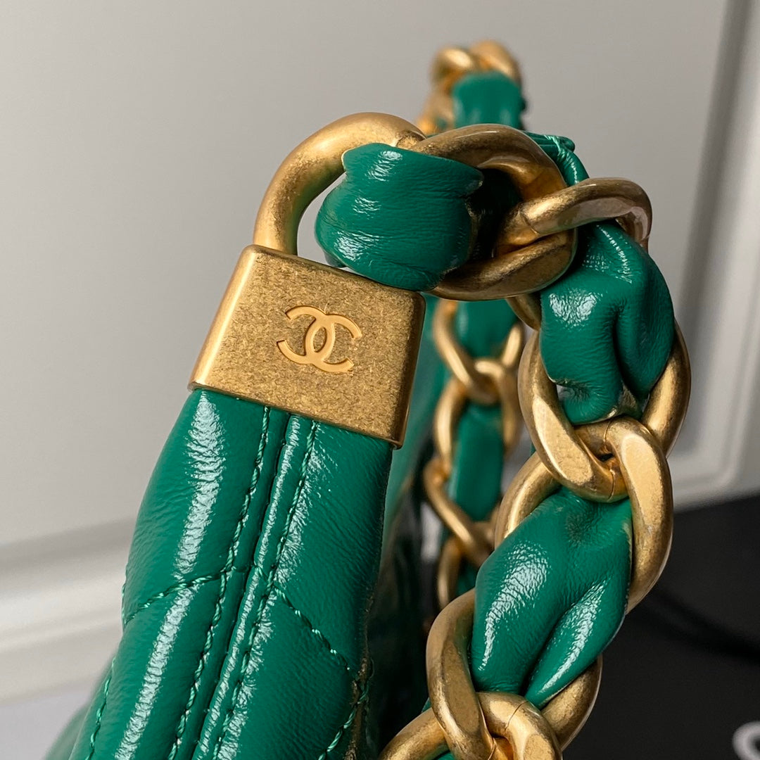 24a ホーボーバッグ 38cm グリーンカーフスキン ゴールド金具