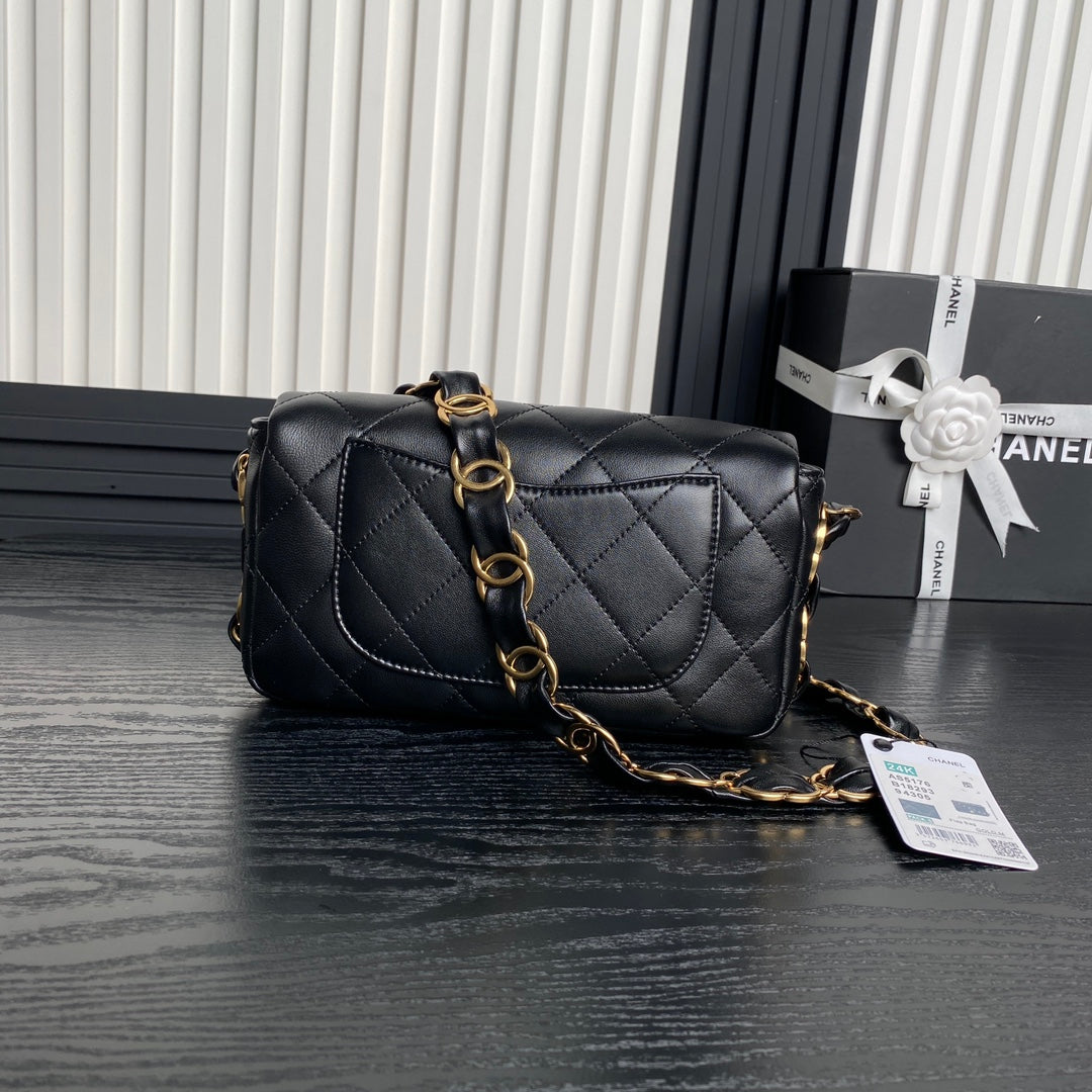 CC 24K ミニフラップバッグ 21cm ブラック ラムスキン ゴールド金具
