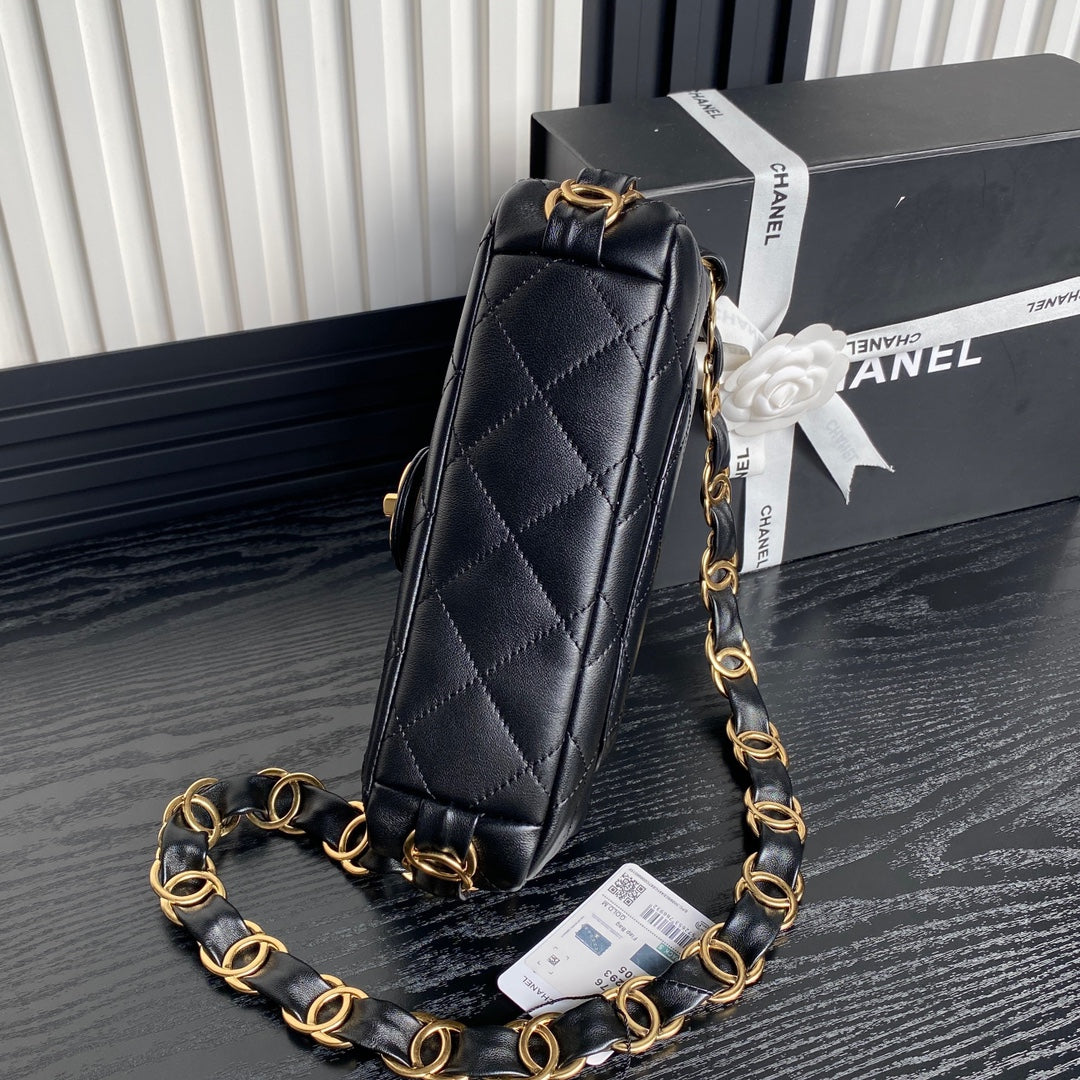CC 24K ミニフラップバッグ 21cm ブラック ラムスキン ゴールド金具