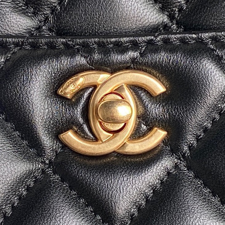 Sac cabas 24 carats 32 cm en cuir de veau noir, finitions dorées