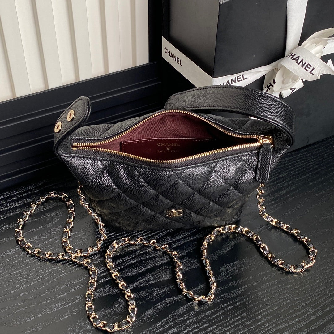 Sac Hobo CC 25C 21,5 cm, poignée supérieure, cuir de veau grainé noir