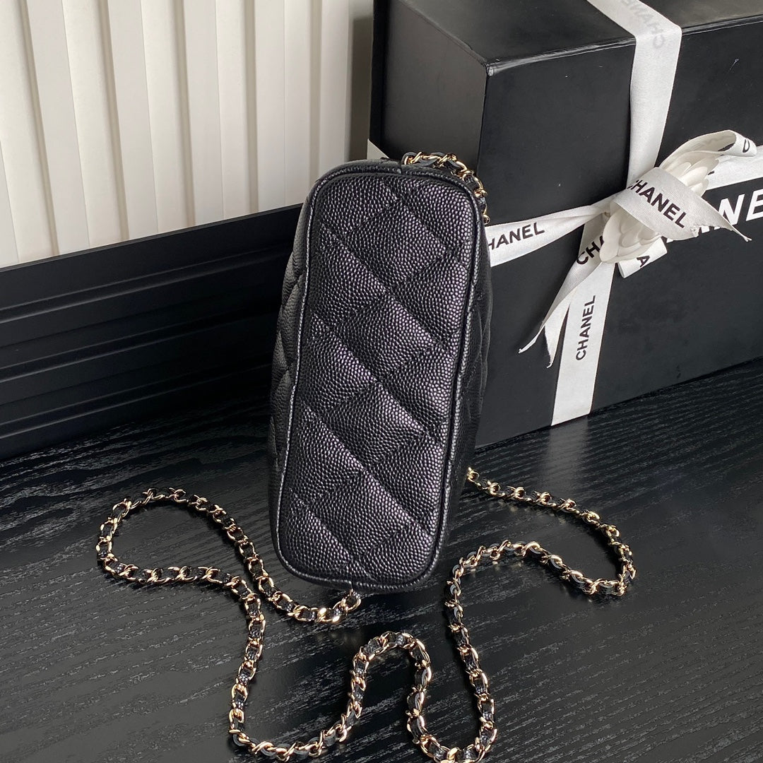 Sac Hobo CC 25C 21,5 cm, poignée supérieure, cuir de veau grainé noir