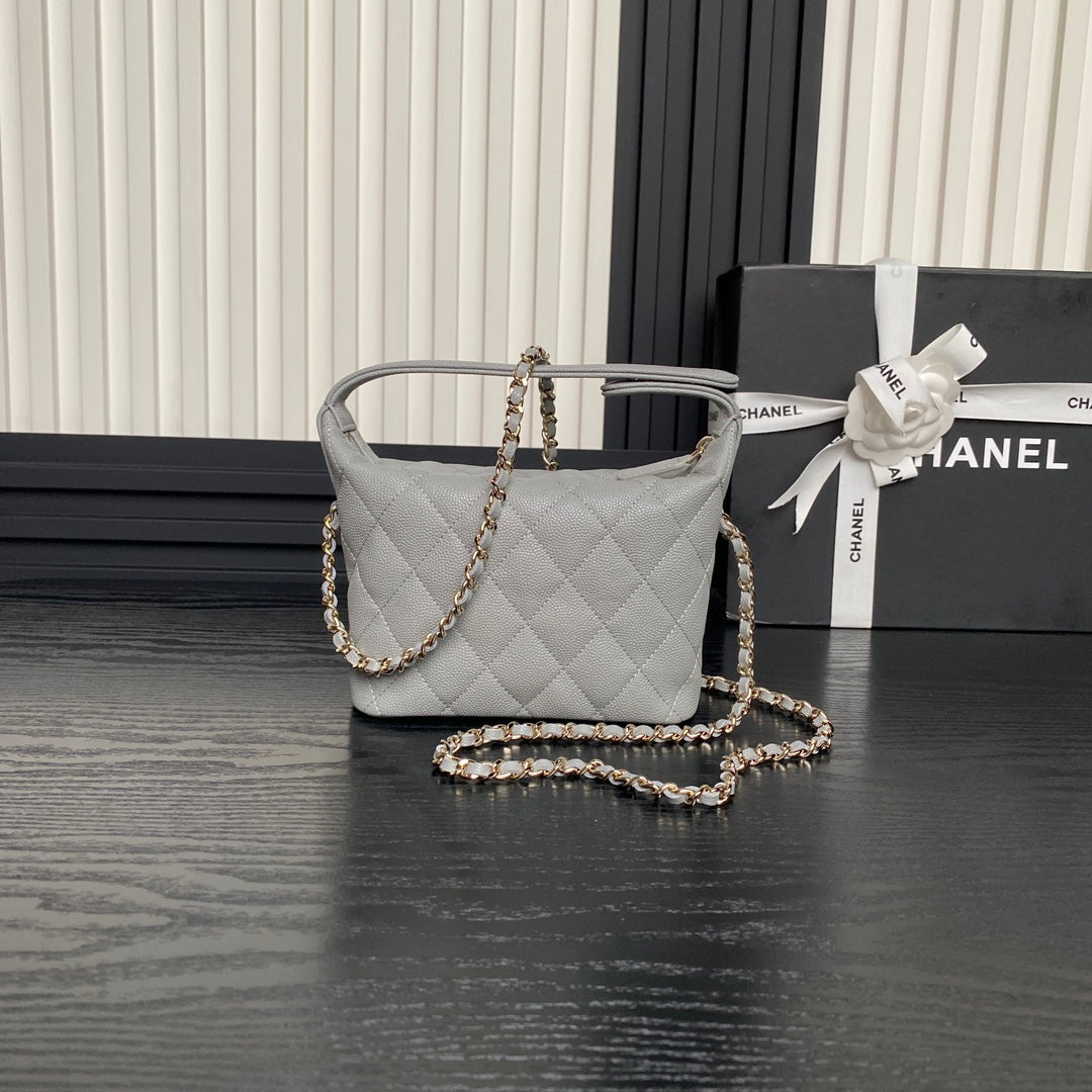 Sac Hobo CC 25C 21,5 cm, poignée supérieure, cuir de veau grainé gris