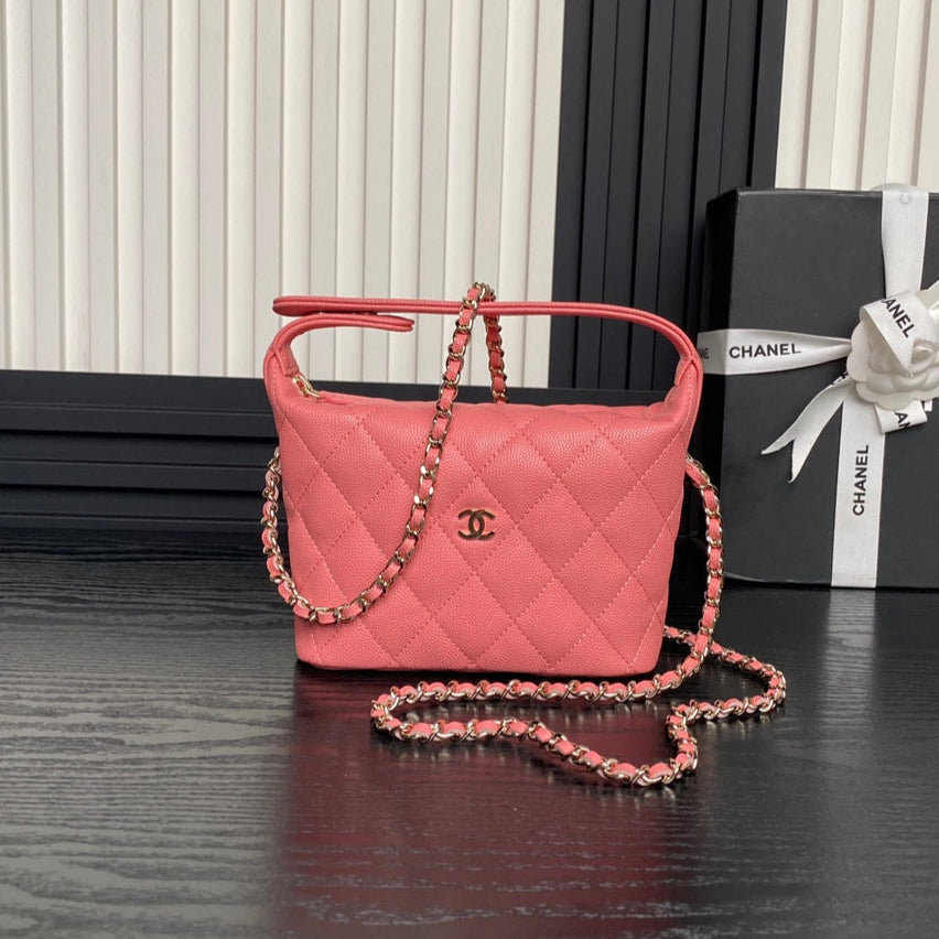 Sac Hobo CC 25C 21,5 cm, poignée supérieure, cuir de veau grainé rose foncé
