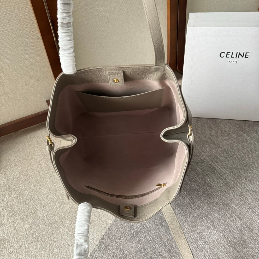 ミディアム CABAS ANAÏS CUIR TRIOMPHE 54 (ノマド グレイン カーフスキン)