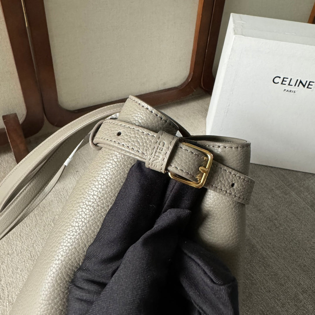 ミディアム CABAS ANAÏS CUIR TRIOMPHE 54 (ノマド グレイン カーフスキン)