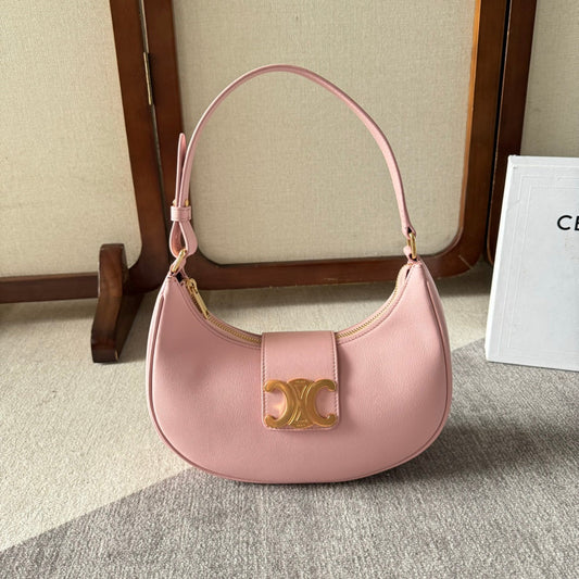 SAC AVA TRIOMPHE MOYEN 23 EN CUIR DE VEAU LISSE ROSE CLAIR, QUINCAILLERIE DORÉE
