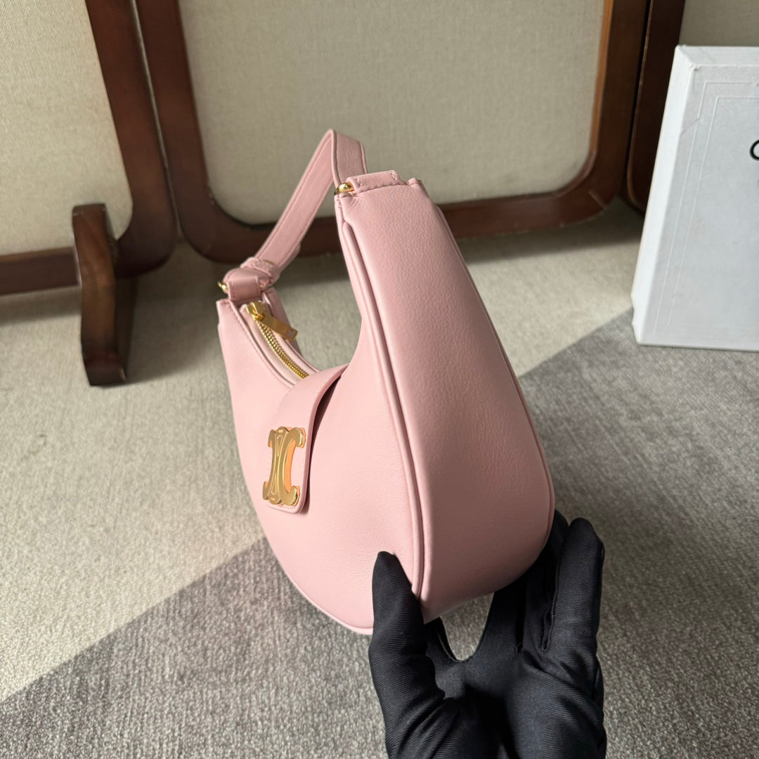 SAC AVA TRIOMPHE MOYEN 23 EN CUIR DE VEAU LISSE ROSE CLAIR, QUINCAILLERIE DORÉE