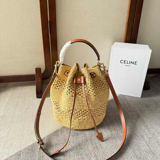 Sac à dos classique Clara 25 en raphia beige et cuir de veau marron