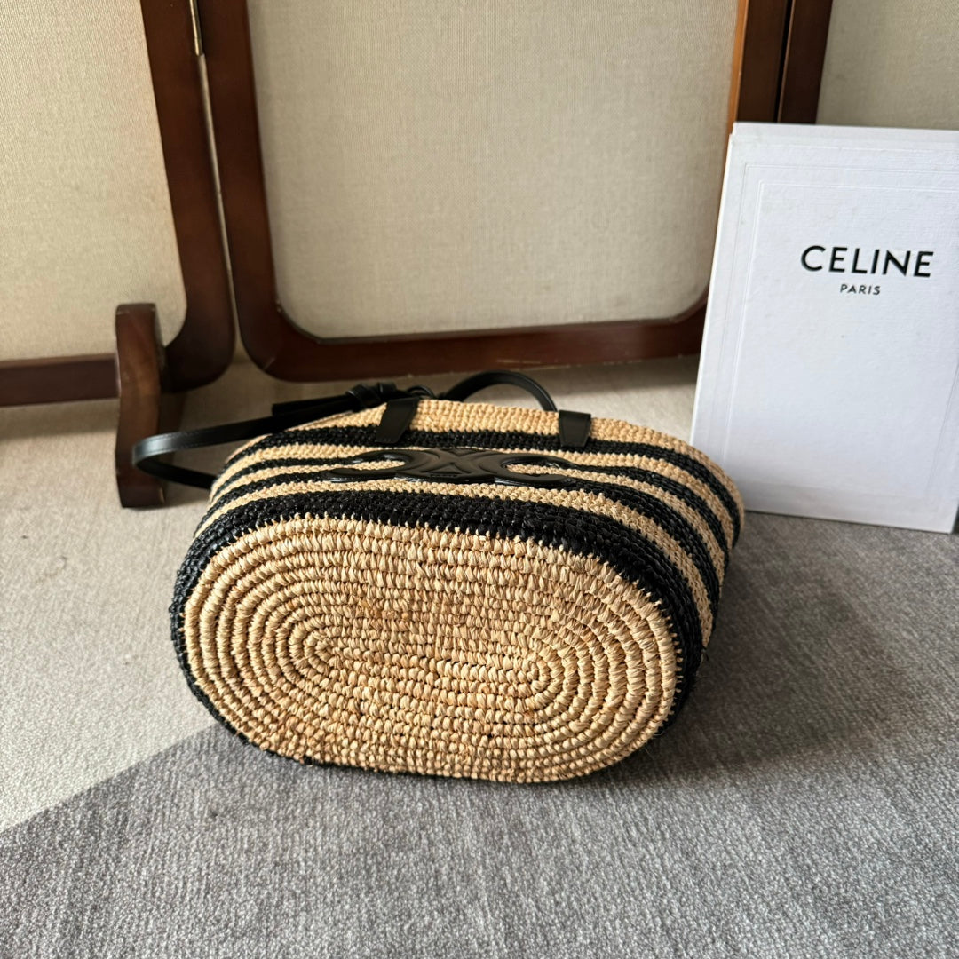 SAC CLASSIQUE COUFFIN 22 À RAYURES EN RAPHIA BEIGE ET NOIR ET GARNITURES EN CUIR DE VEAU