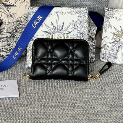 Portefeuille compact CD Logo Caro 11 cm en cuir de veau noir