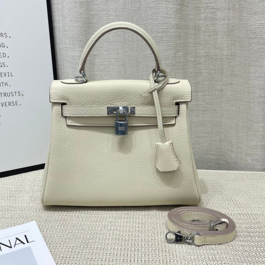 HM ケリー 25cm クリーム トゴレザー シルバー金具