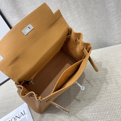 Sac à main HM Kelly 25 cm en cuir Togo marron avec accessoires argentés
