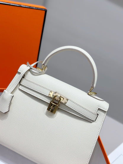 HM ケリー 25cm クリームエプソムレザー ゴールド金具
