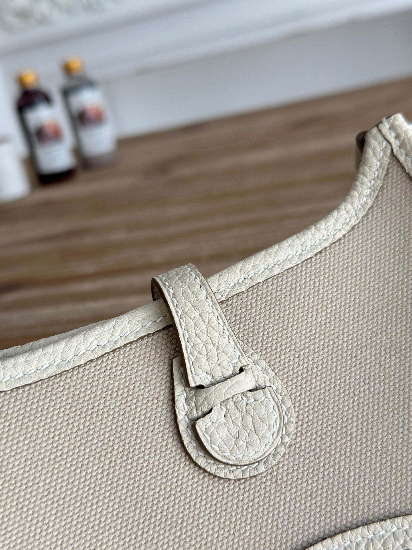 MINI SAC NEO 17 EVELYNE EN TOILE BRUN OYSTER ET CUIR DE VEAU BLANC