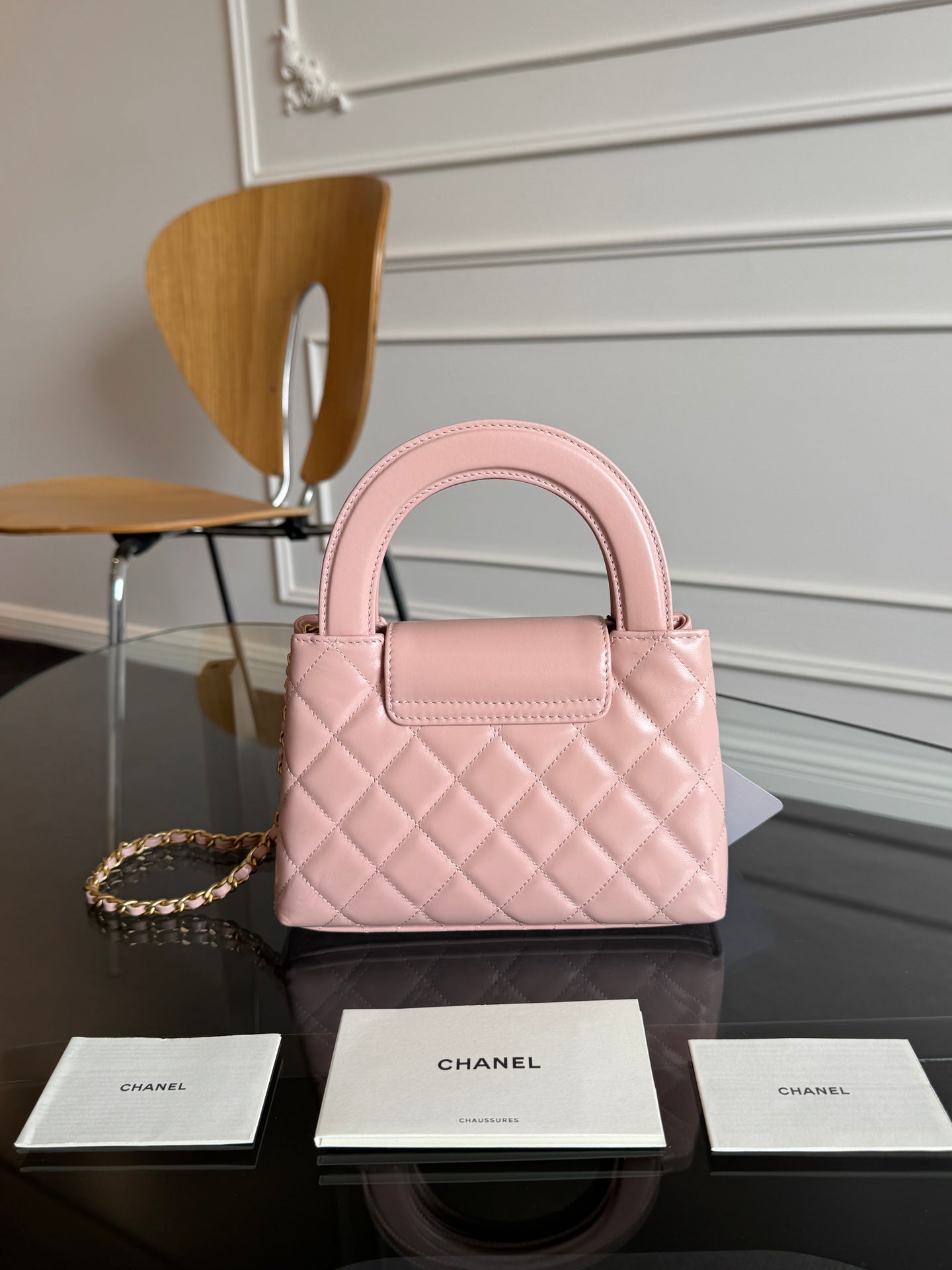 SAC CABAS KELLY 19 EN CUIR DE VEAU ROSE CLAIR, QUINCAILLERIE DORÉE 