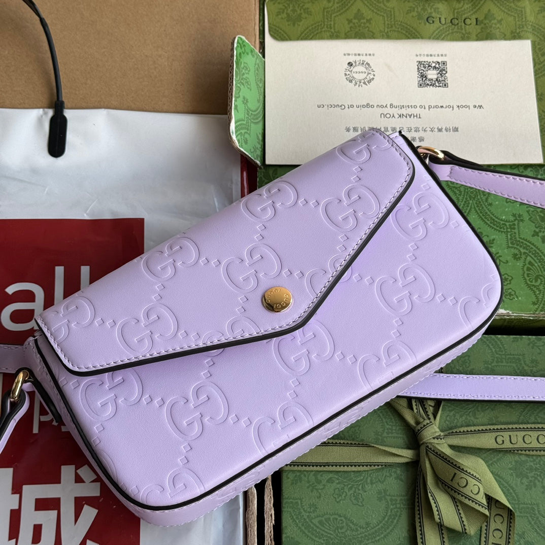 SUPER MINI SAC BANDOULIÈRE 21 EN CUIR DE VEAU GAUFRÉ VIOLET CLAIR