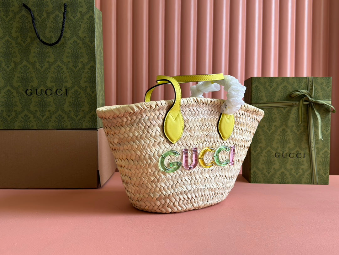 PETIT SAC CABAS 20 AVEC LOGO EN PAILLE NATURELLE ET ANSE EN CUIR DE VEAU JAUNE