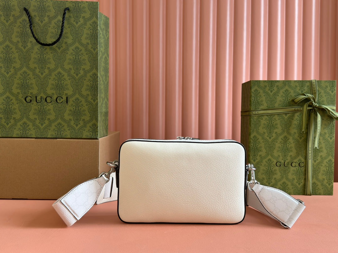 PETIT SAC BANDOULIÈRE 24 AVEC ÉTIQUETTE EN CUIR DE VEAU BLANC ET BORDURE EN TOILE