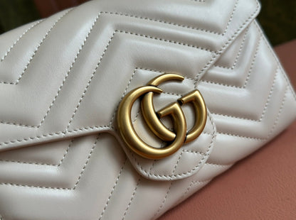 Petit sac bandoulière Marmont 20 en cuir d'agneau blanc et matériel doré