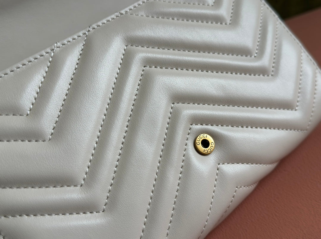 Petit sac bandoulière Marmont 20 en cuir d'agneau blanc et matériel doré
