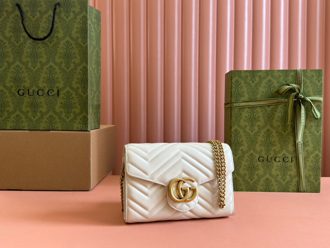 Petit sac bandoulière Marmont 20 en cuir d'agneau blanc et matériel doré