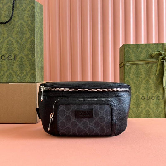 PETIT SAC BANANE 29 EN CUIR DE VEAU NOIR ET TOILE MONOGRAMME GRIS FONCÉ