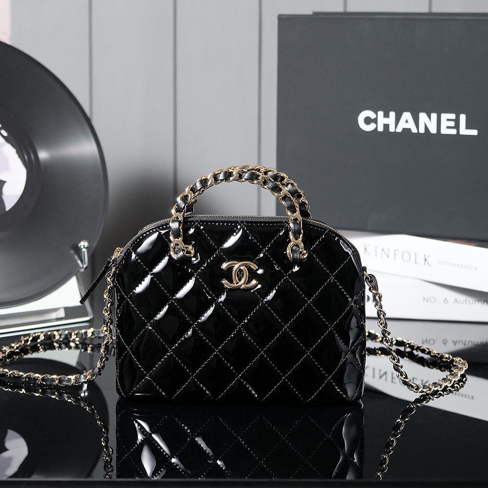 Petit sac shopping 20 en cuir de veau brillant noir, matériel doré