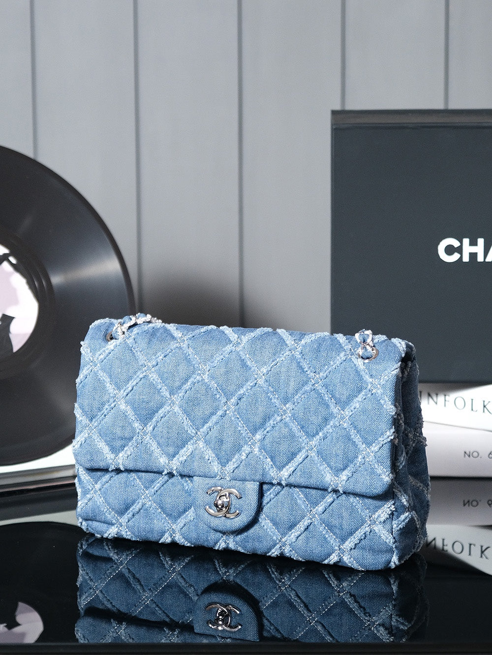 Sac à rabat 24S 25,5 cm en denim matelassé bleu