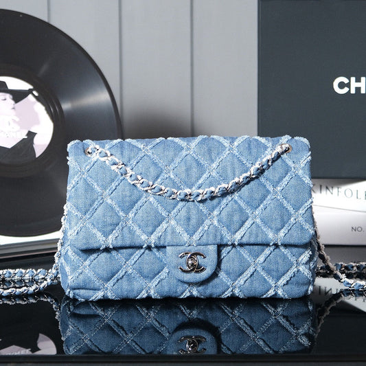 Sac à rabat 24S 25,5 cm en denim matelassé bleu