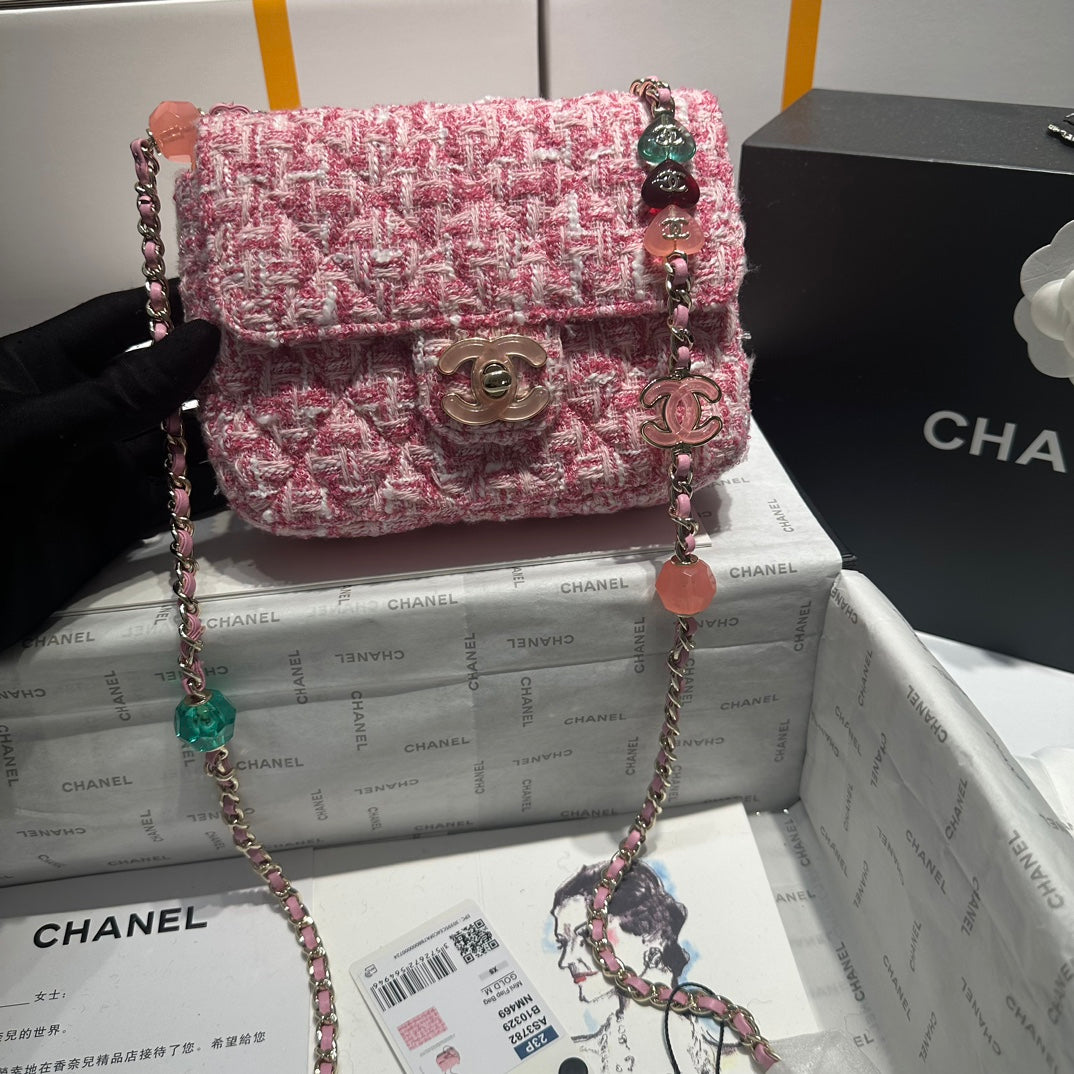 Sac à rabat 23P en tweed rose et blanc, accessoires argentés 