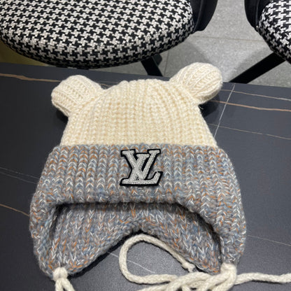 BONNET EN TRICOT AVEC DE JOLIES OREILLES EN LAINE BLANC MÉLANGÉE GRIS 403484 