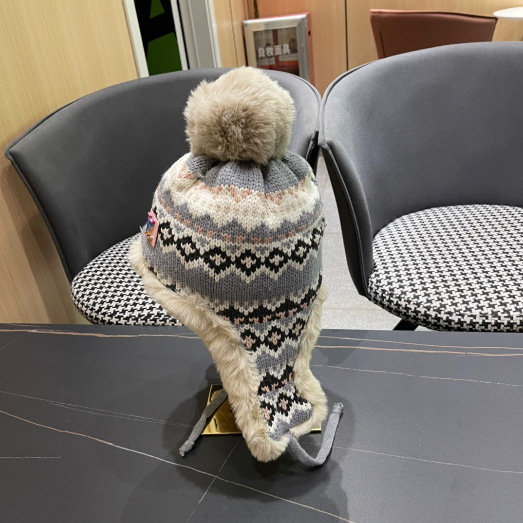 BONNET CACHE-OREILLES EN PELUCHE EN LAINE COLORÉE ET FOURRURE DE LAPIN 408172