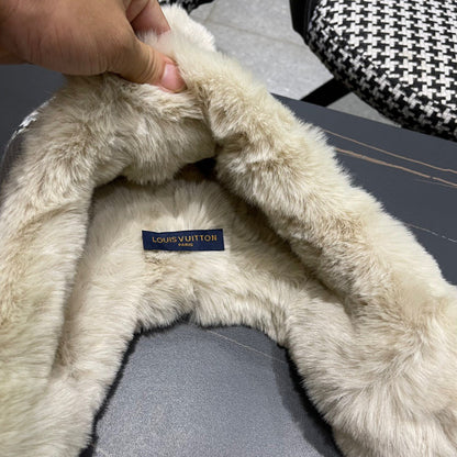 BONNET CACHE-OREILLES EN PELUCHE EN LAINE COLORÉE ET FOURRURE DE LAPIN 408172