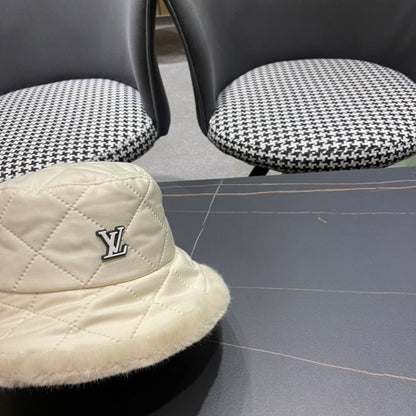 CHAPEAU BOB EN COTON BEIGE CRÈME ET FOURRURE D'AGNEAU 420924 